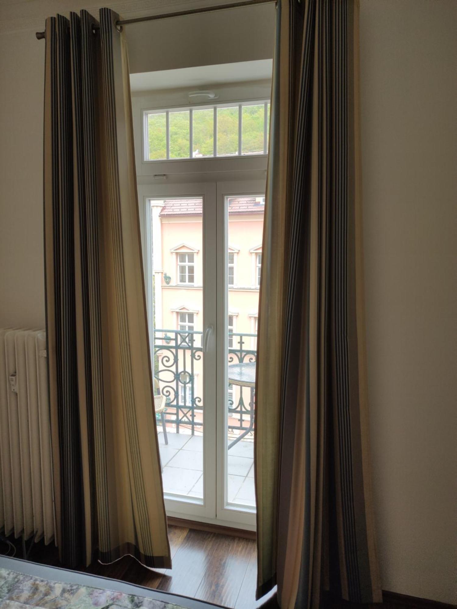 Apartman 63M2 S Balkonem V Lazenskem Centru Karlsbad Eksteriør billede